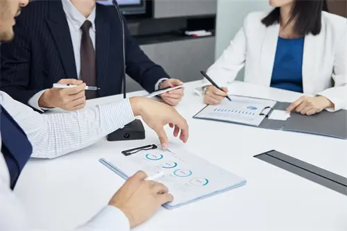 蔡茂大学照片简介